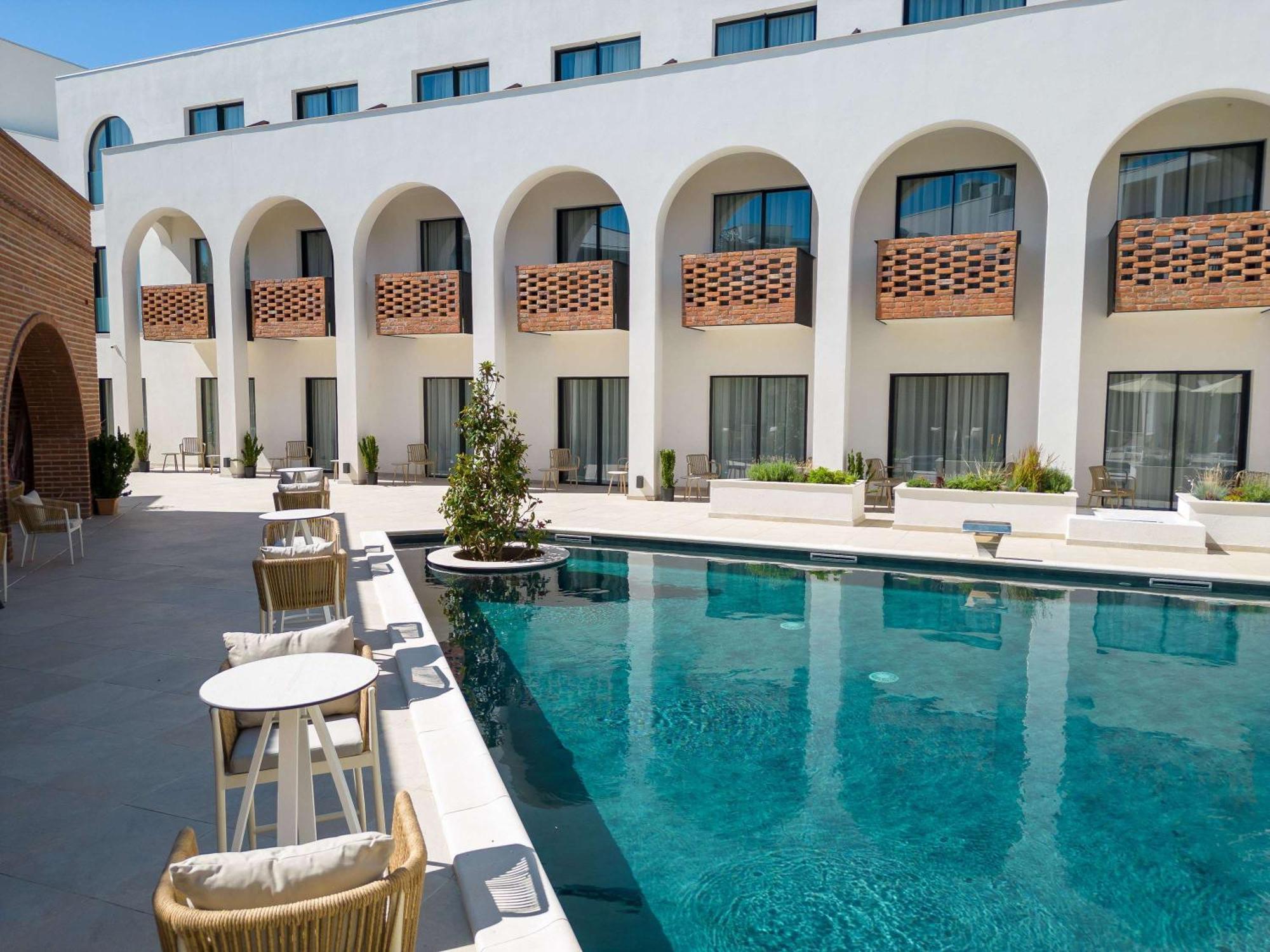 Mercure Conacul Cozieni Pasarea Εξωτερικό φωτογραφία