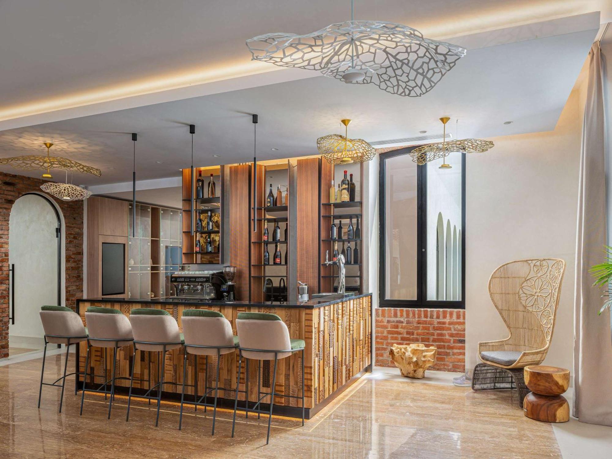 Mercure Conacul Cozieni Pasarea Εξωτερικό φωτογραφία