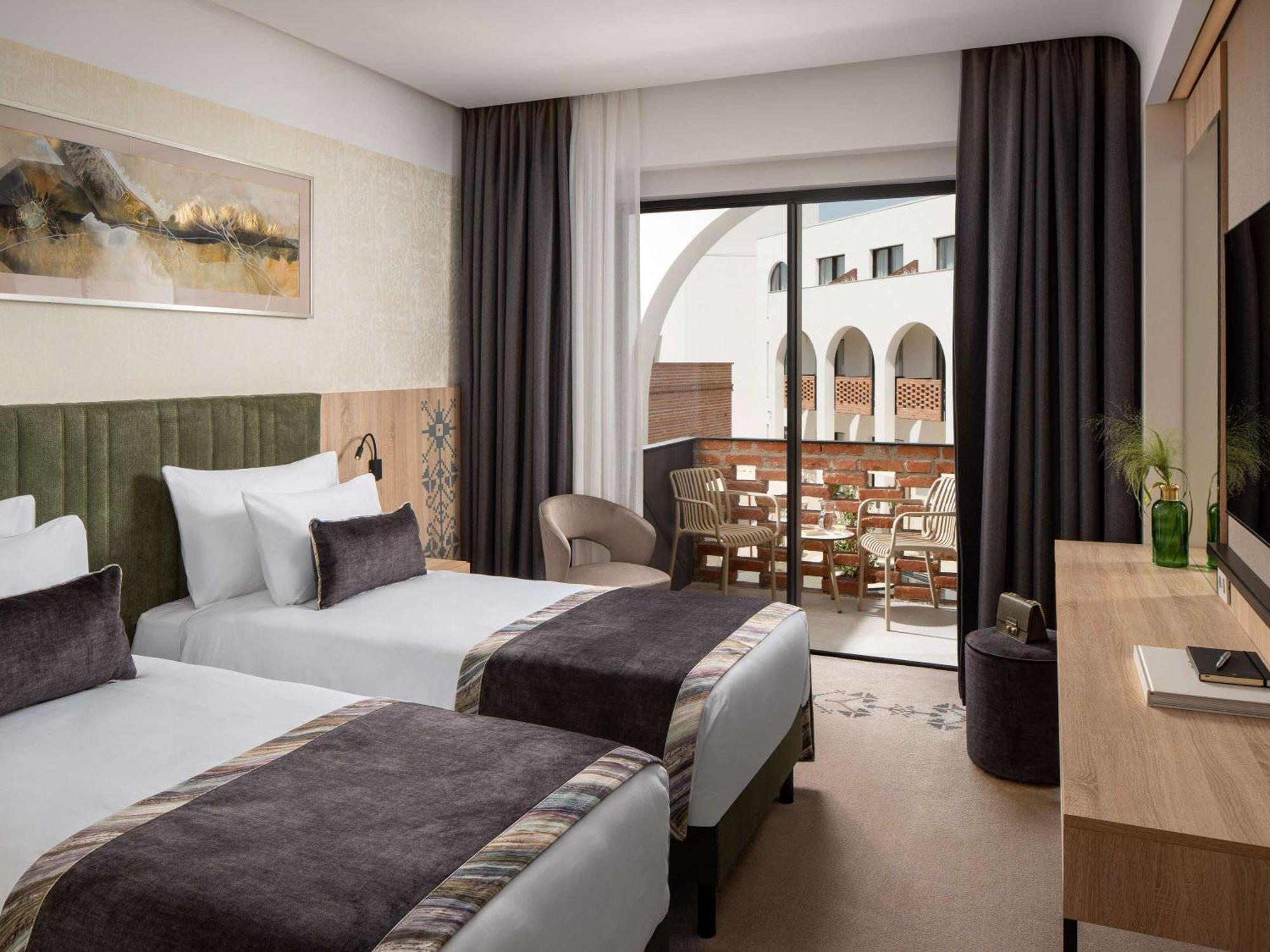 Mercure Conacul Cozieni Pasarea Εξωτερικό φωτογραφία