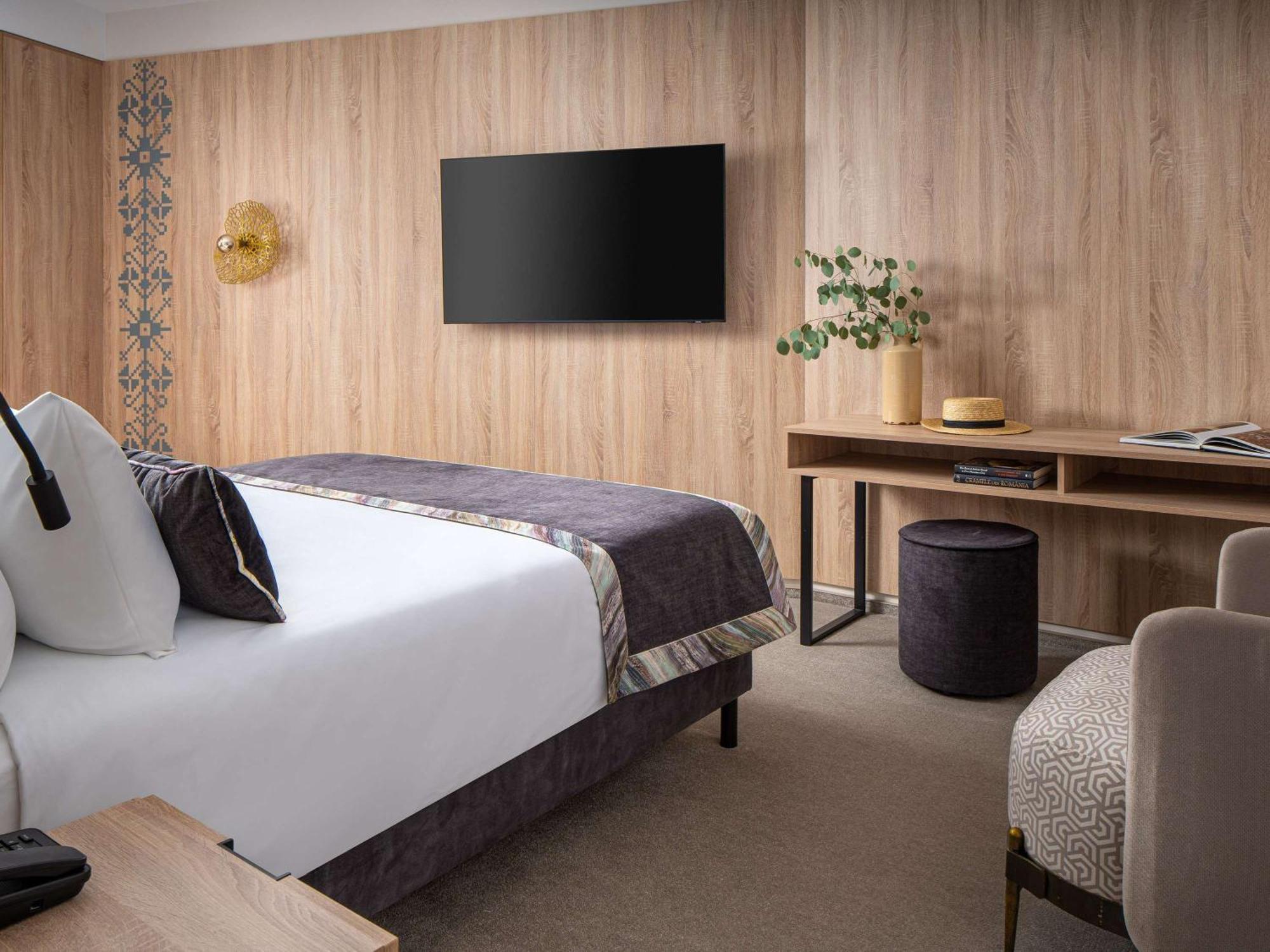 Mercure Conacul Cozieni Pasarea Εξωτερικό φωτογραφία