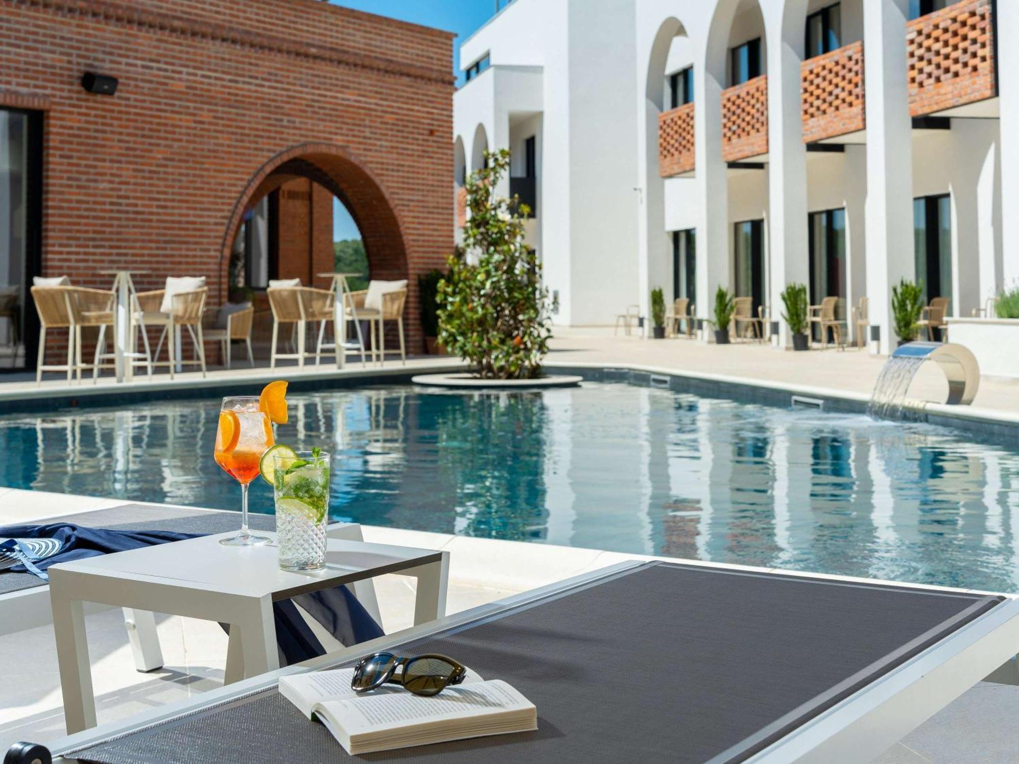 Mercure Conacul Cozieni Pasarea Εξωτερικό φωτογραφία