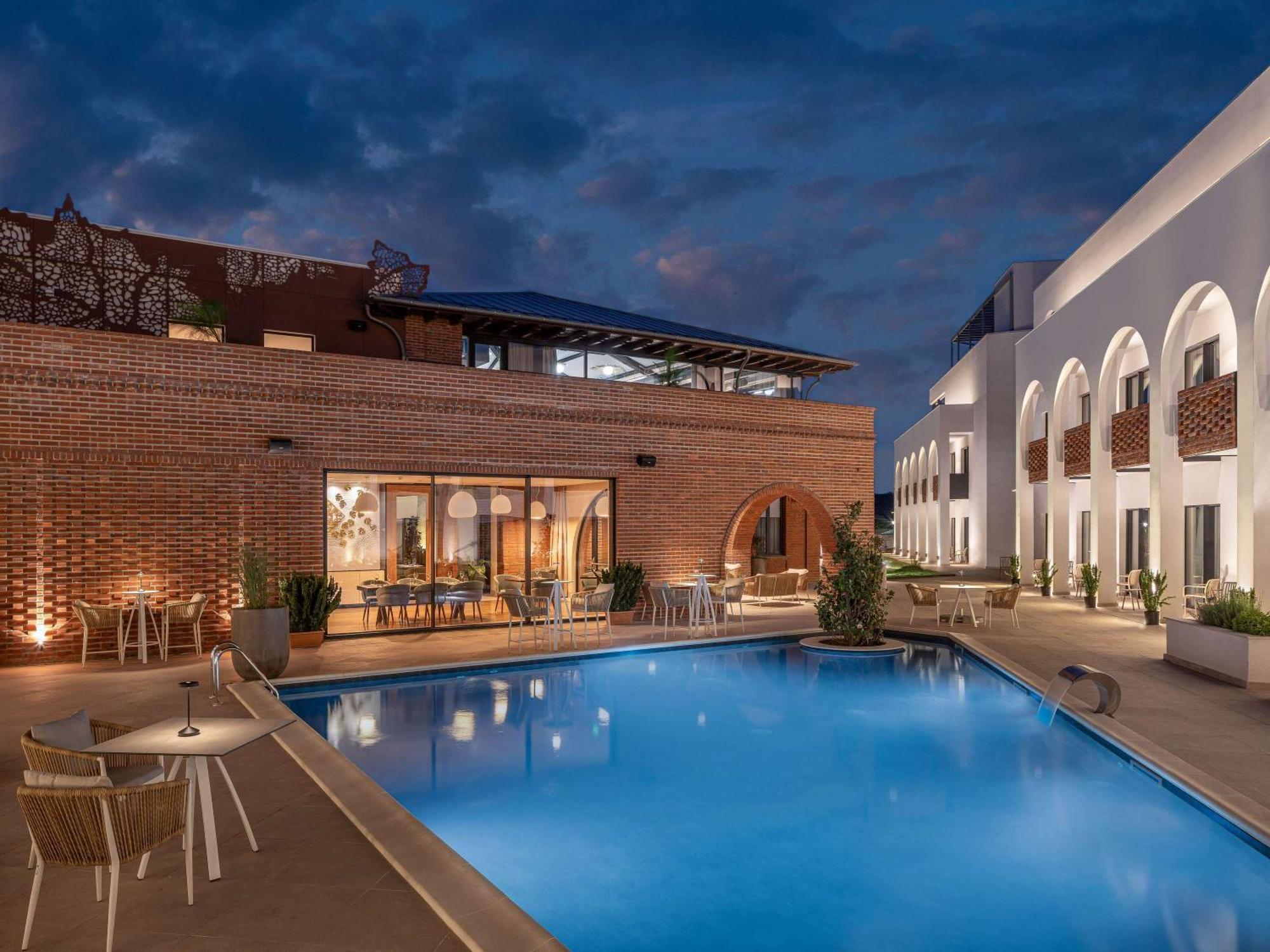Mercure Conacul Cozieni Pasarea Εξωτερικό φωτογραφία